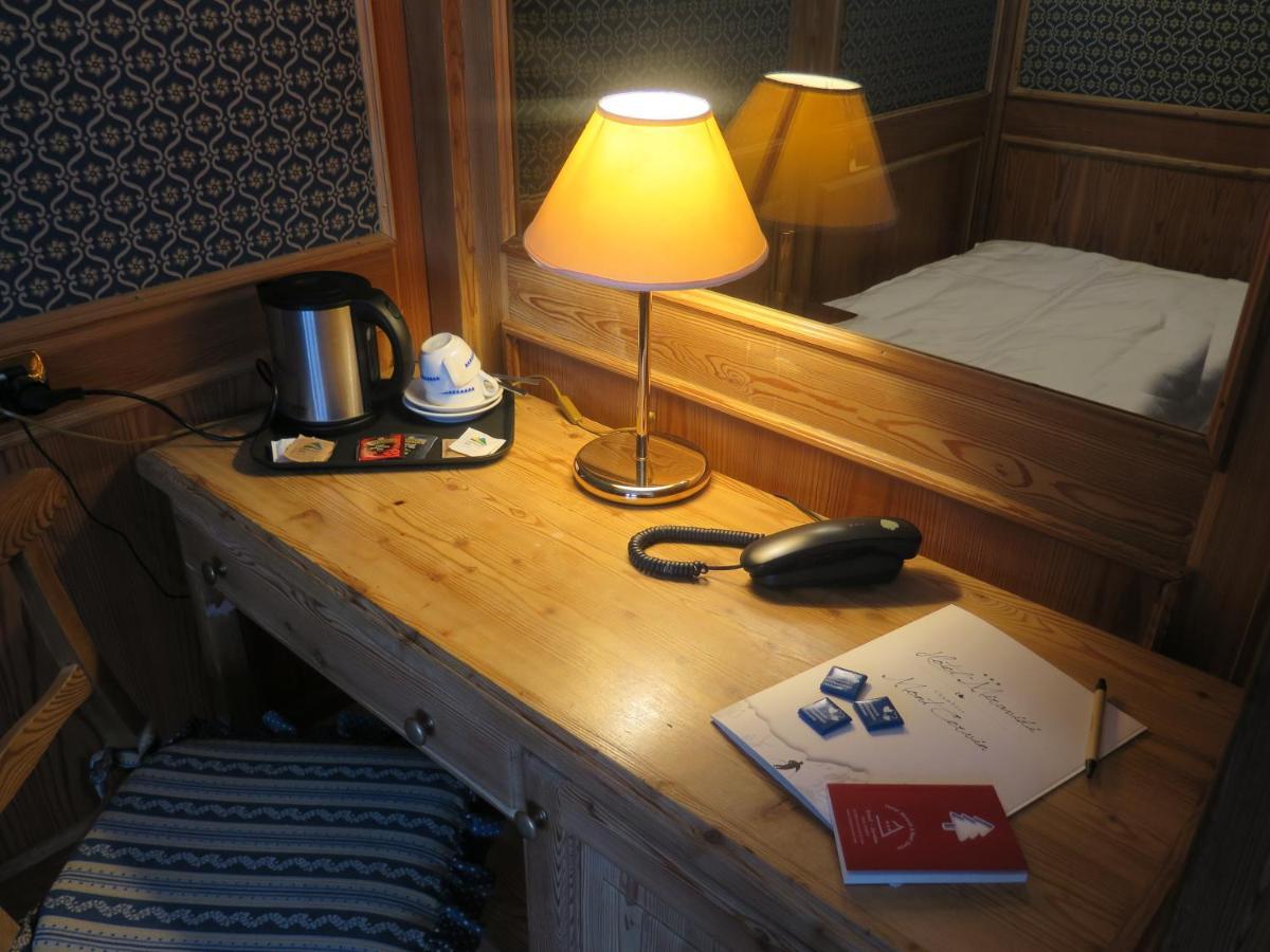 Chambres Mont Cervin Бройл-Червиня Екстериор снимка